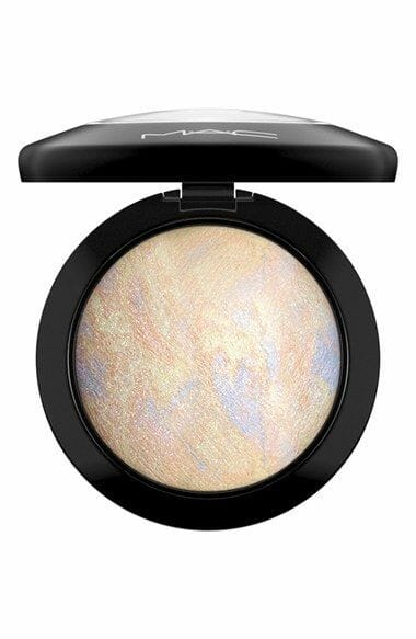 MAC Mineralise Skinfinish in Soft and Gentle 2