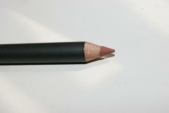 mac-spice-lip-pencil1