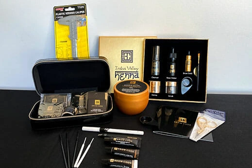 Brow Artistry Kit