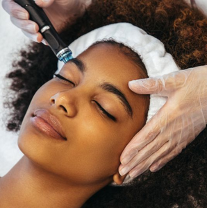Hydrafacial Square