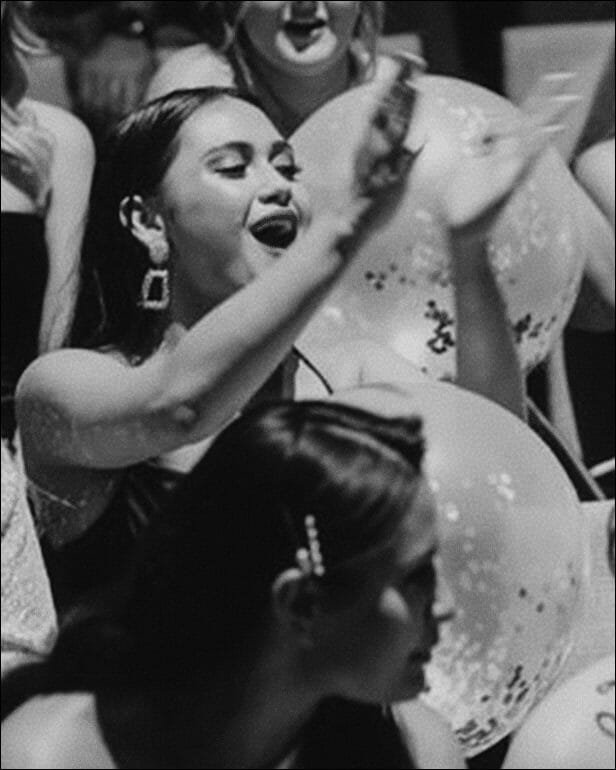 Graduation Carousel 616 X 770px Bw 6